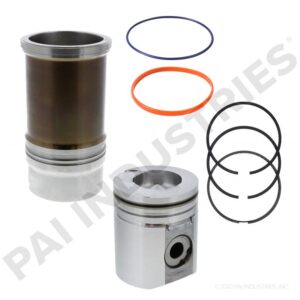 International Cylinder Kit 1824820C92