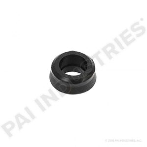 INTERNATIONAL INJECTOR GROMMET 682810C1